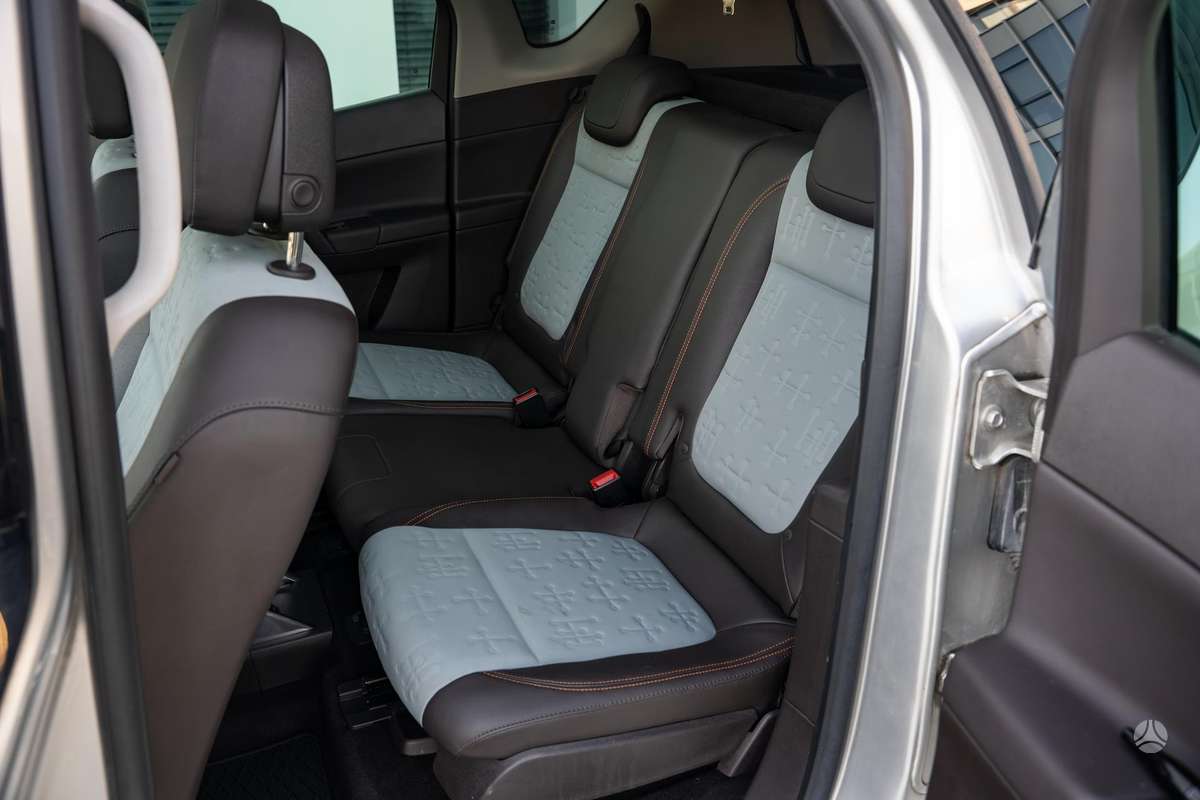 Opel Meriva 2011 — photo 24
