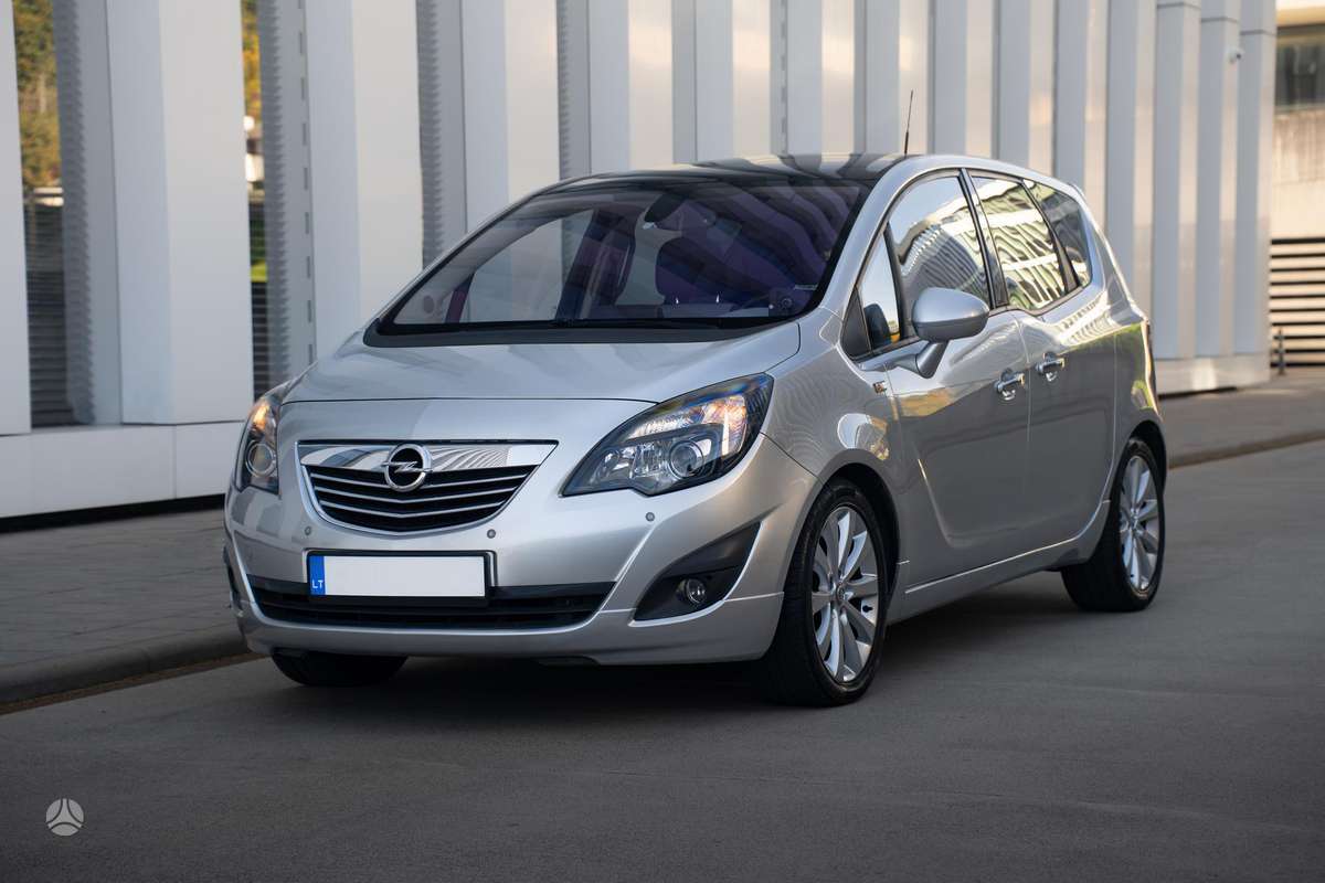 Opel Meriva 2011 — photo 5