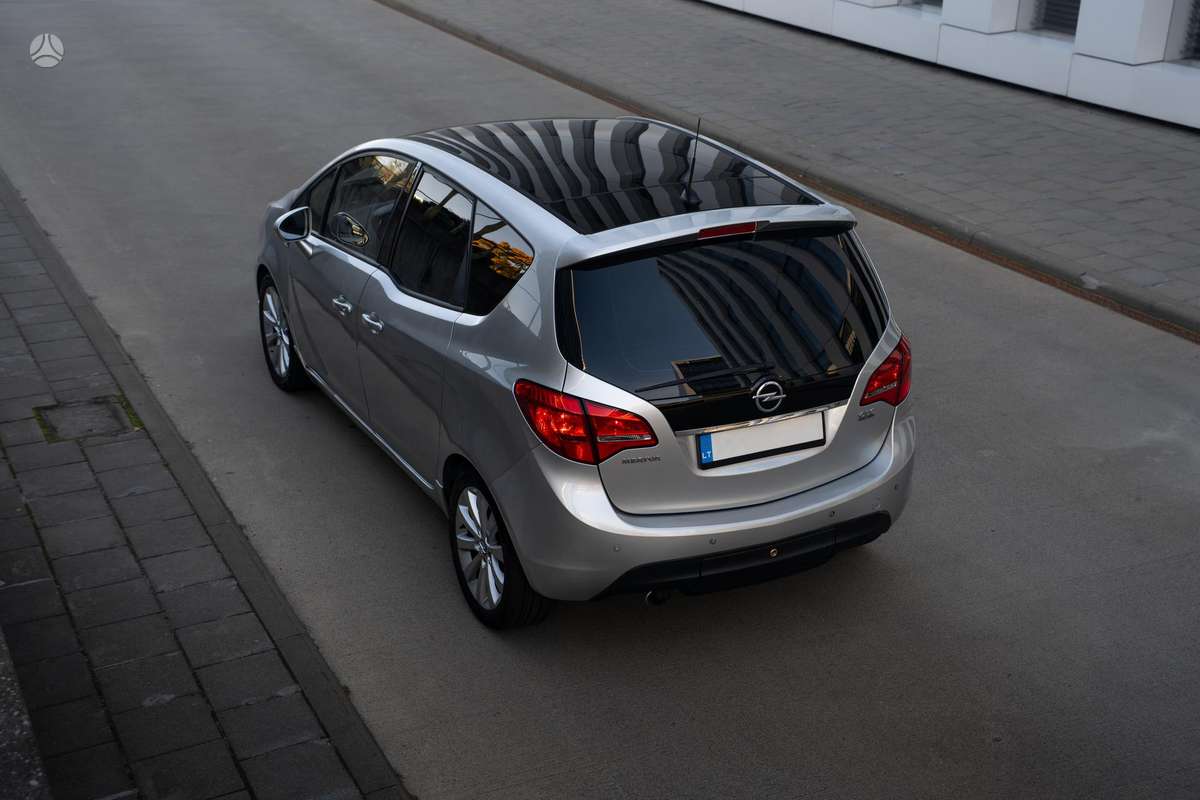 Opel Meriva 2011 — photo 6