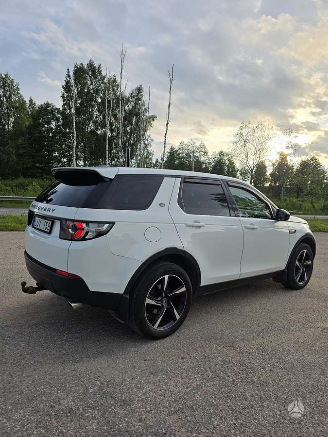 Land Rover 2015 — салон