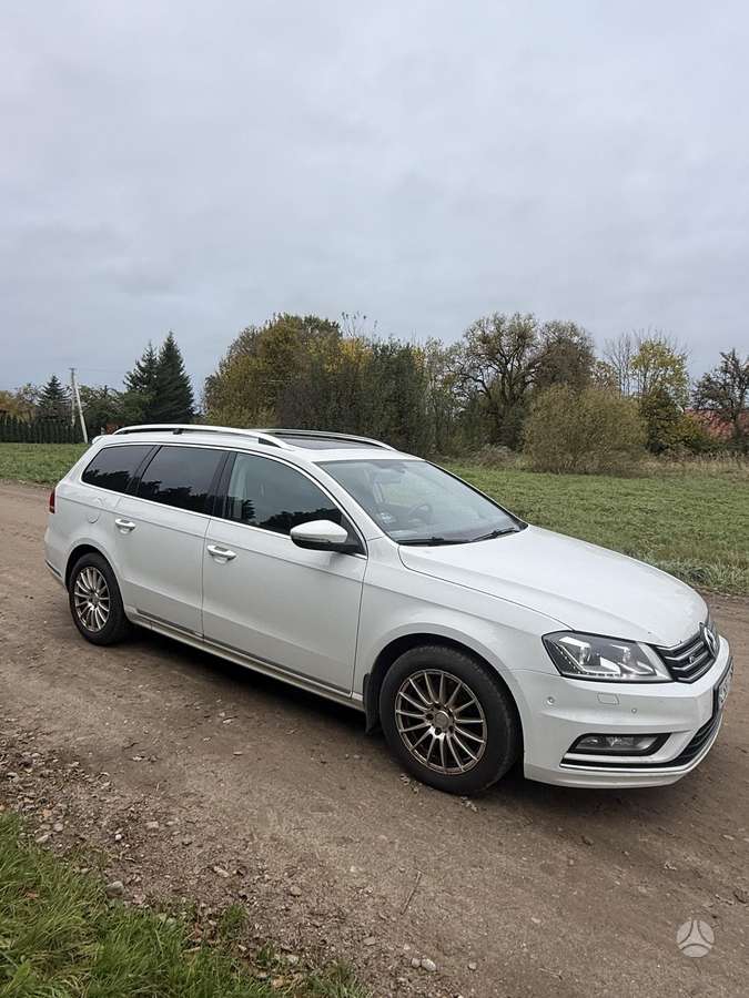 Volkswagen Passat 2013 — engine 1598 cm³, 105 HP (77kW)