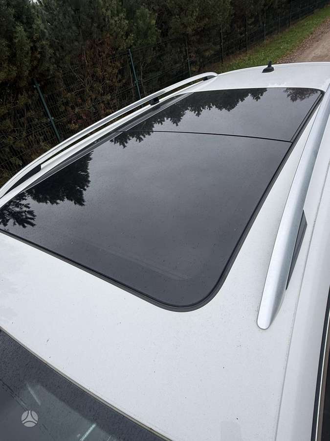 Volkswagen Passat 2013 — photo 8