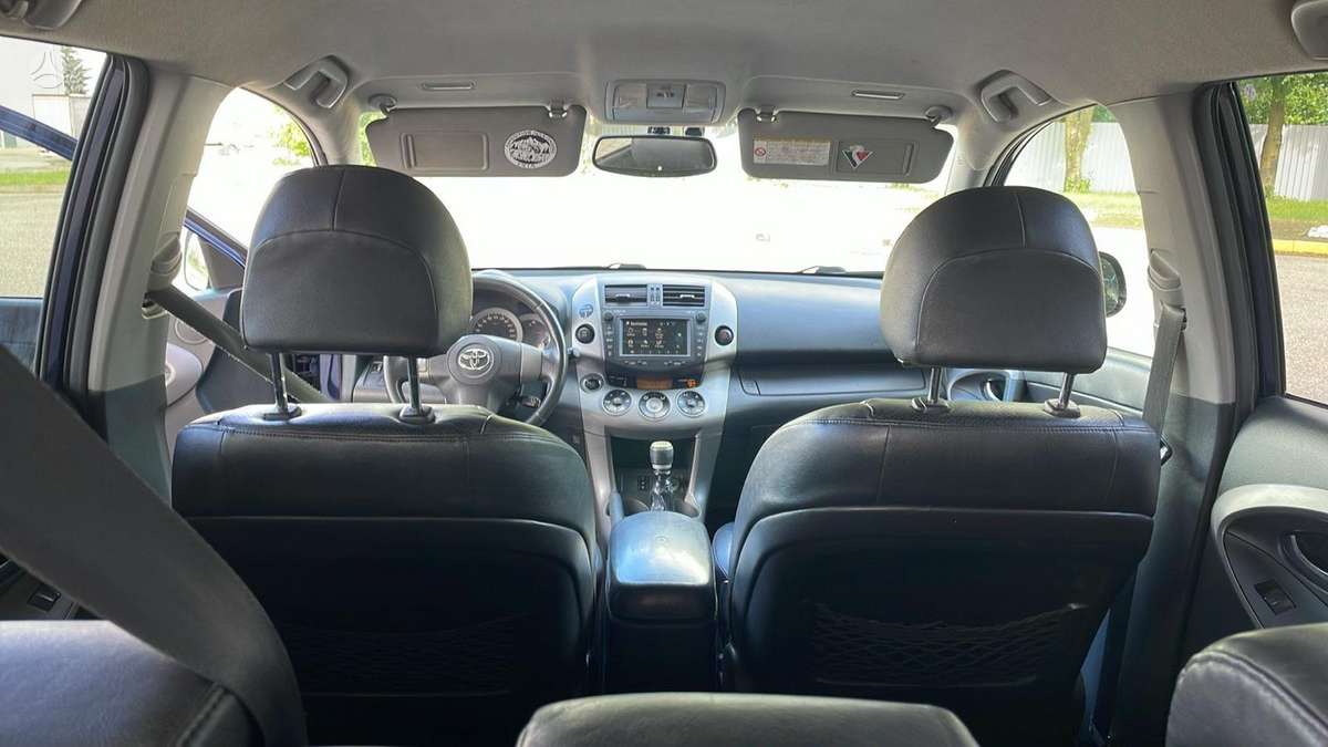 Toyota RAV4 2007 — photo 12