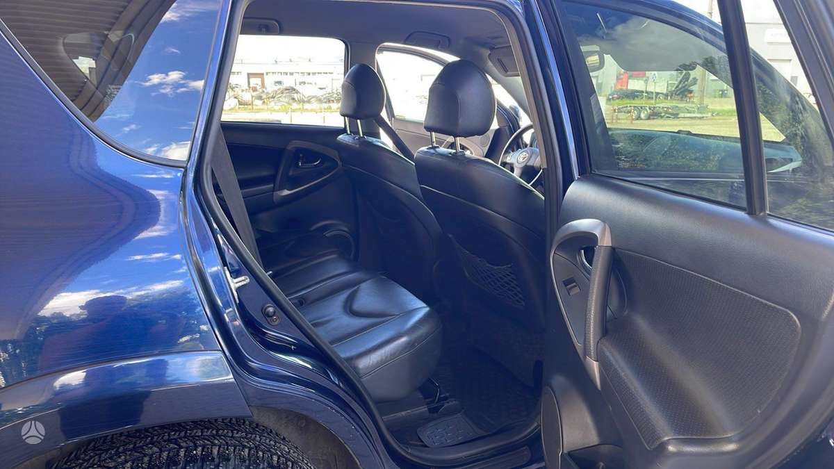 Toyota RAV4 2007 — photo 14