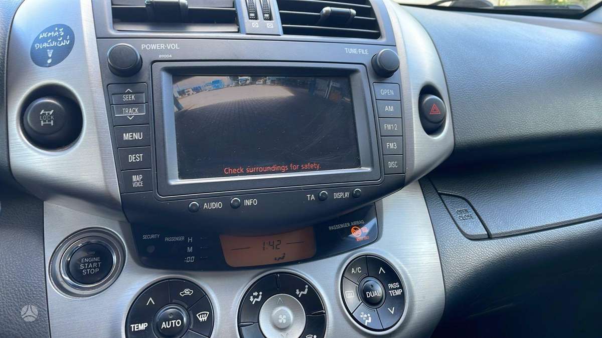 Toyota RAV4 2007 — photo 15