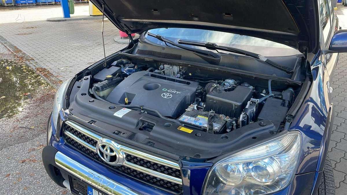 Toyota RAV4 2007 — photo 16