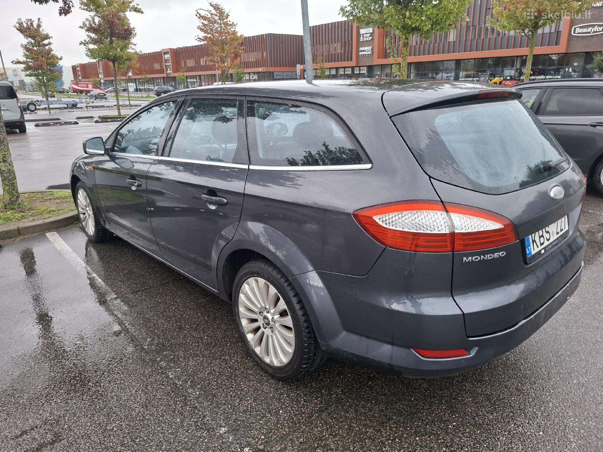 Ford Mondeo 2009 — interior