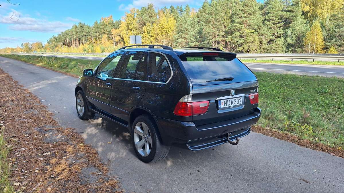 BMW X5 2005 — вигляд ззаду