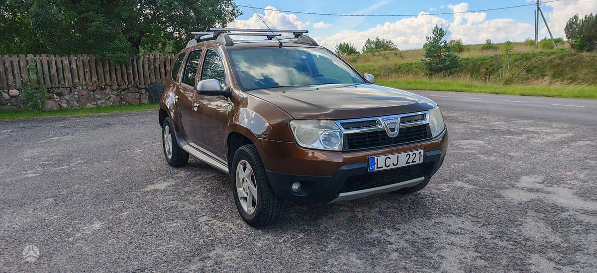 Dacia Duster 2011 — photo 8