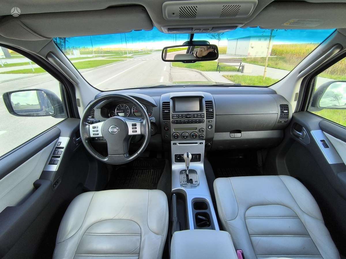 Nissan Pathfinder 2008 — photo 10