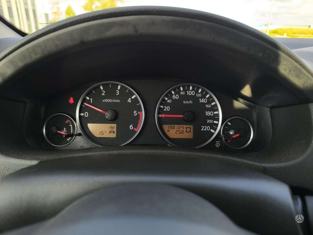 Nissan Pathfinder 2008 — photo 17