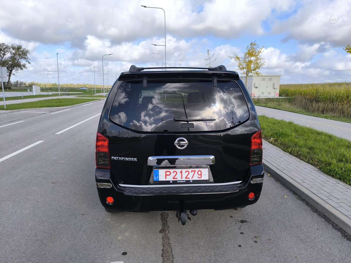 Nissan Pathfinder 2008 — engine 2488 cm³, 171 HP (126kW)