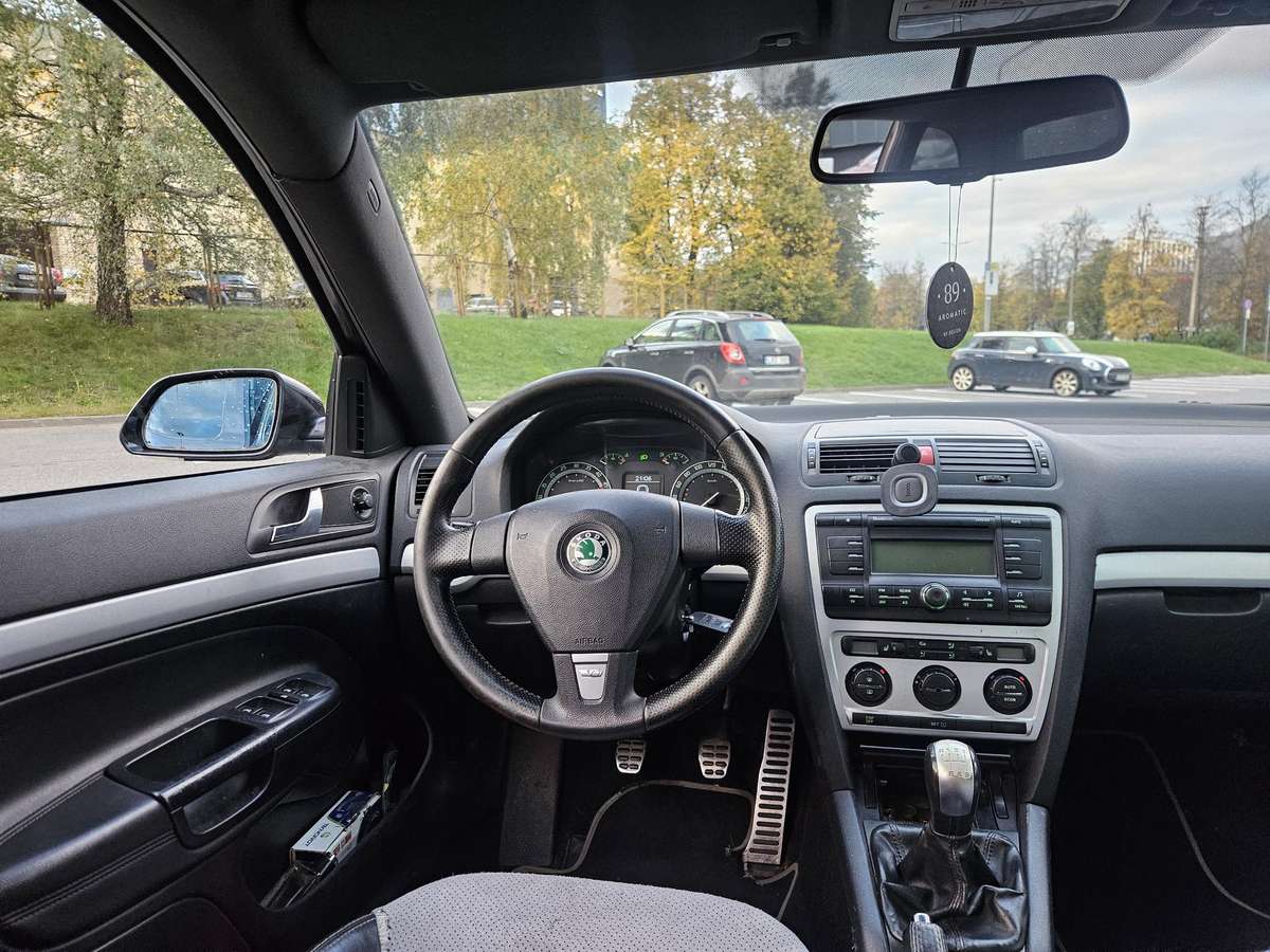 Skoda Octavia 2007 — photo 9