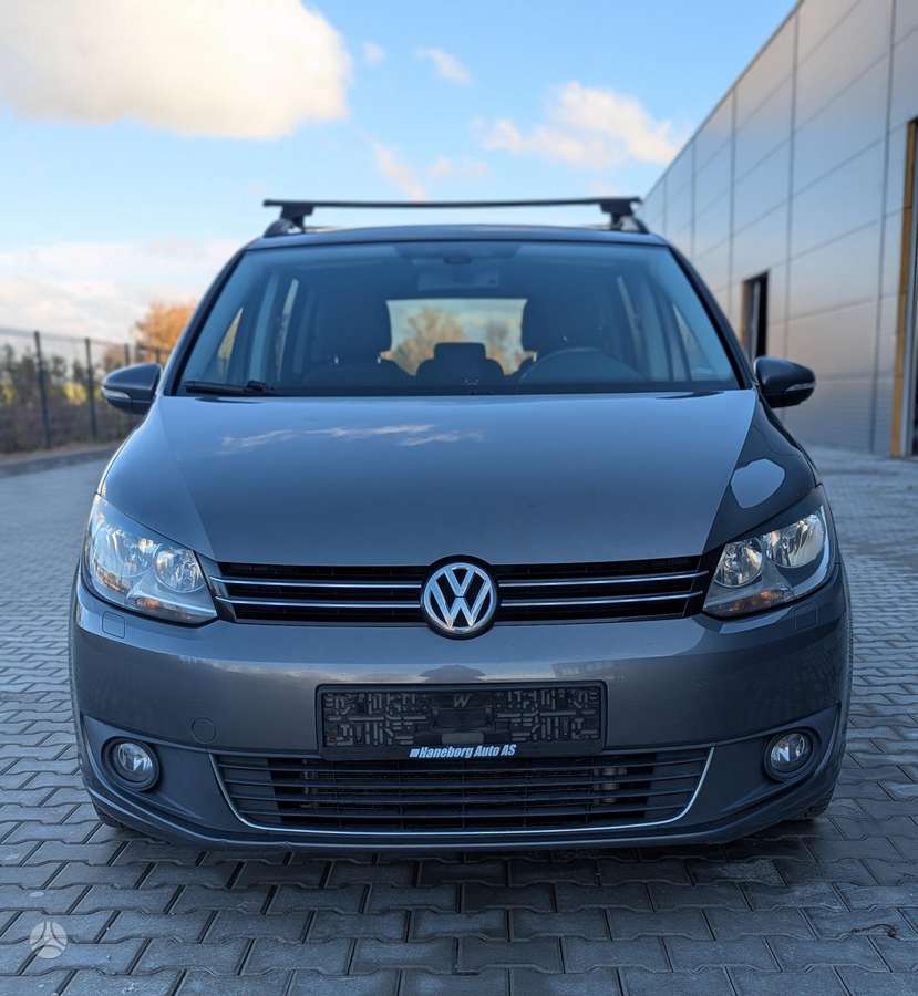 Volkswagen Touran 2014 — photo 16