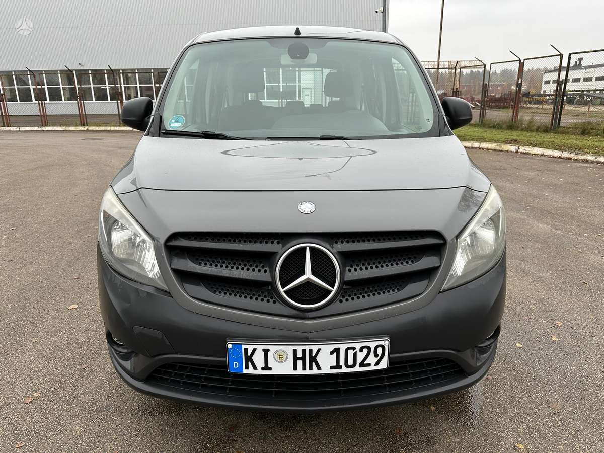 Mercedes-Benz Citan 2015 — rear view