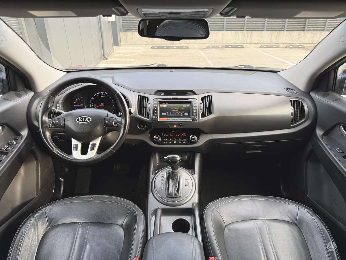 Kia Sportage 2011 — photo 19