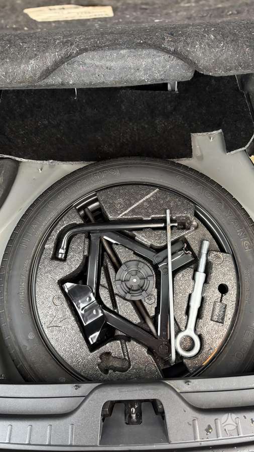 Volvo XC60 2013 — photo 18