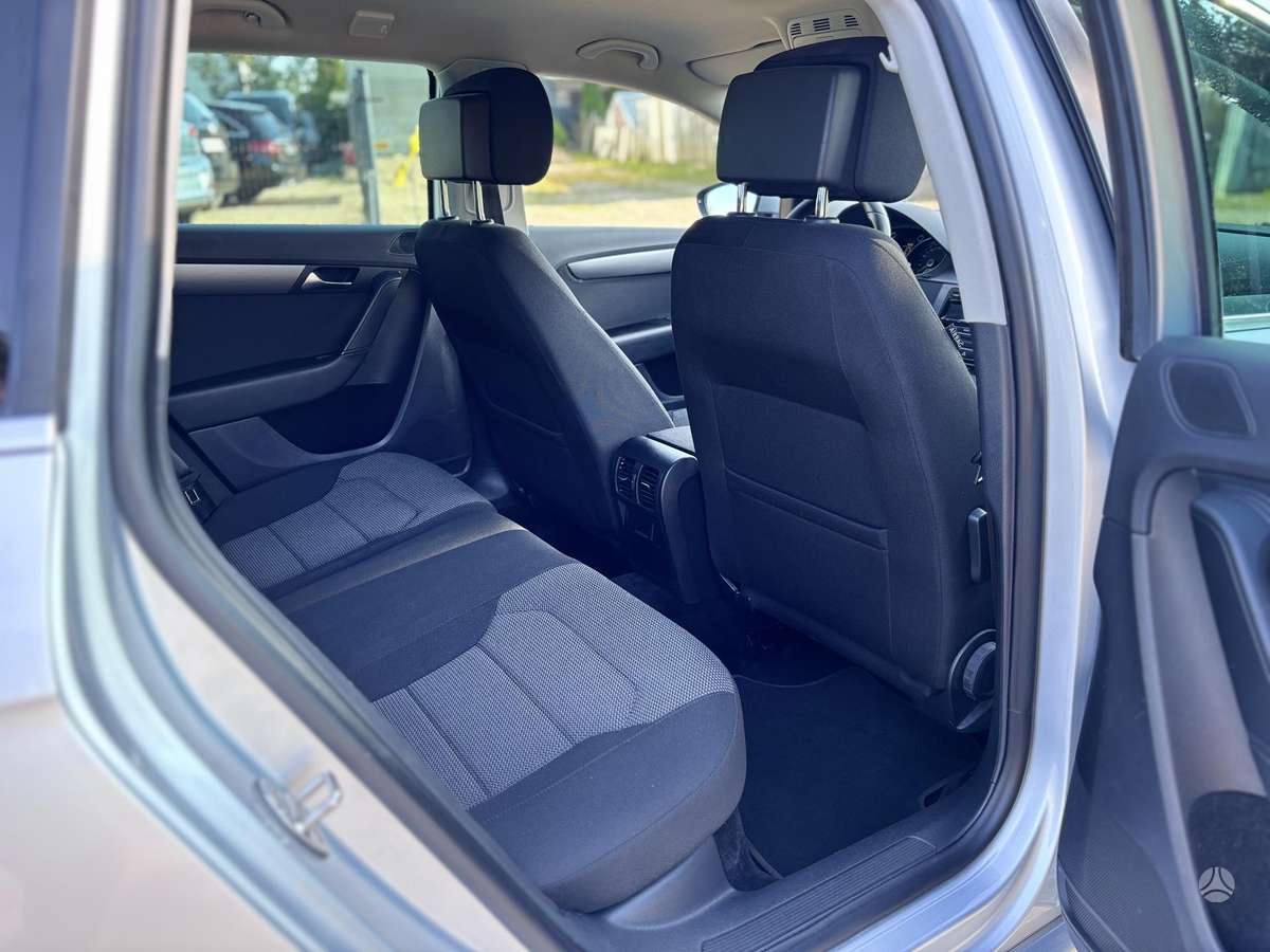 Volkswagen Passat 2013 — photo 14