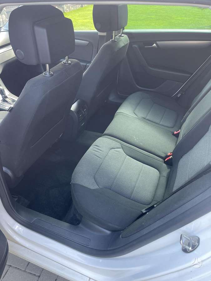 Volkswagen Passat 2014 — photo 13