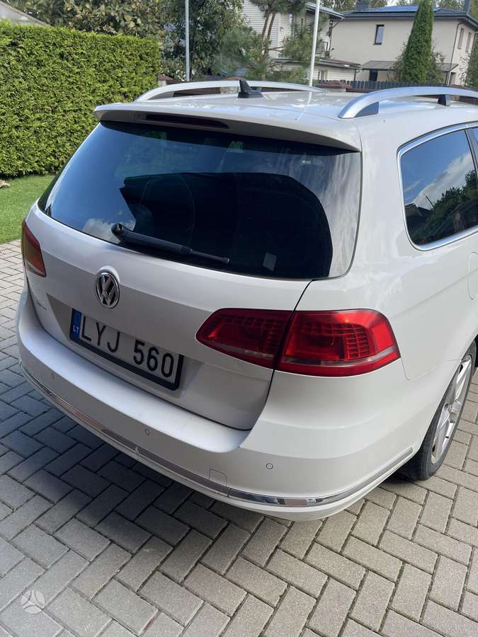 Volkswagen Passat 2014 — engine 1598 cm³, 105 HP (77kW)