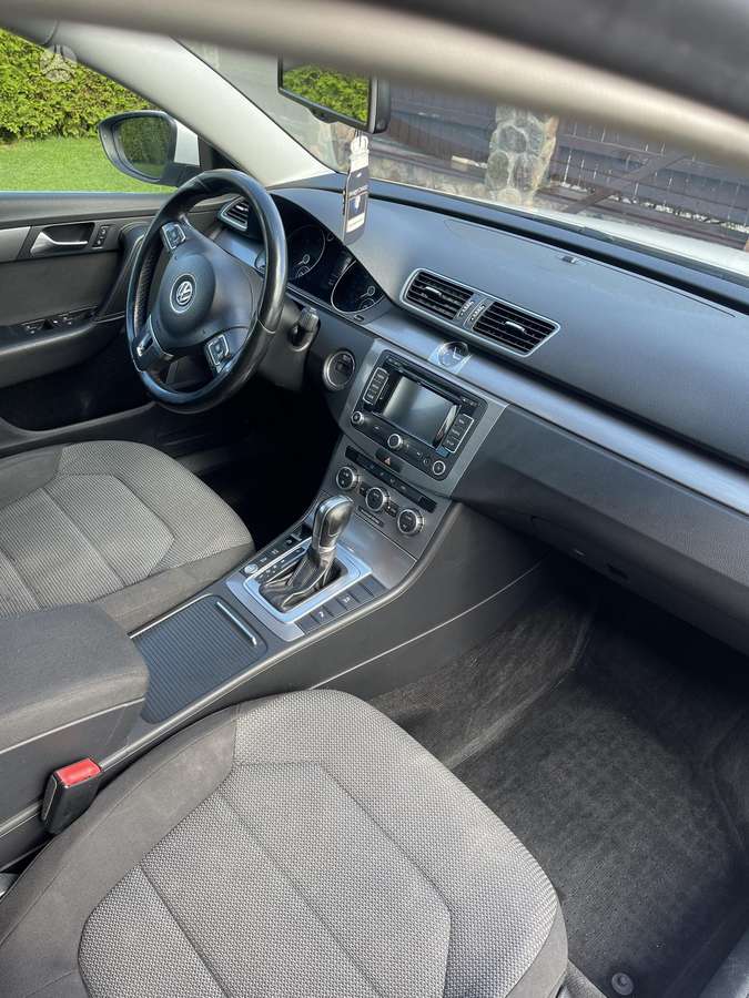 Volkswagen Passat 2014 — photo 9