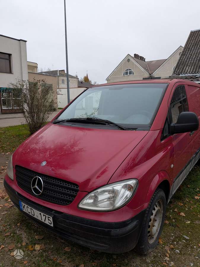Mercedes-Benz Vito 2008 — interior