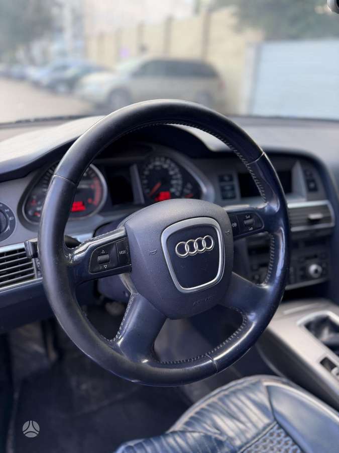 Audi A6 2005 — фото 20