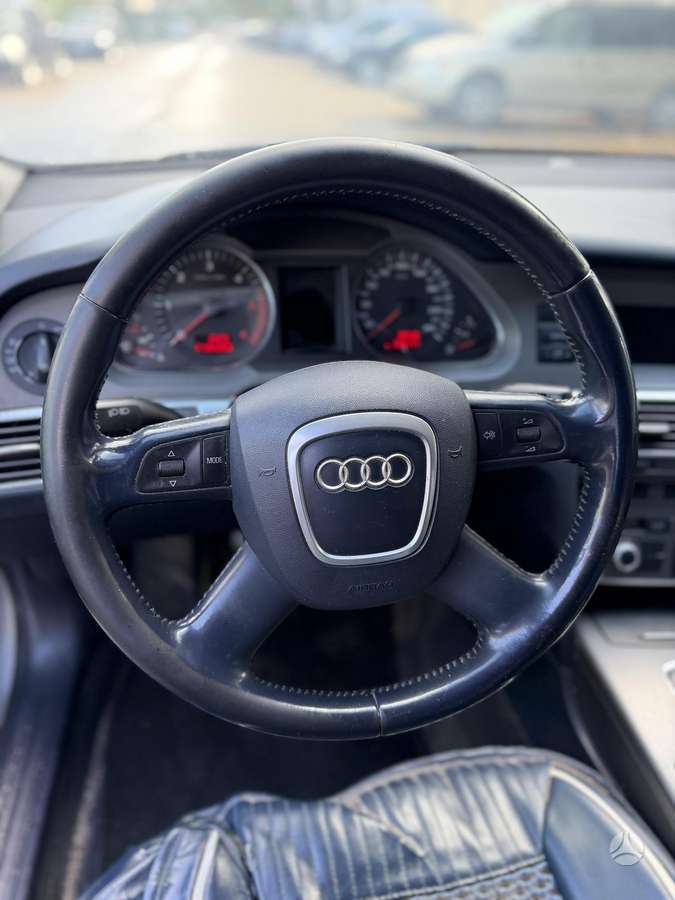 Audi A6 2005 — фото 25