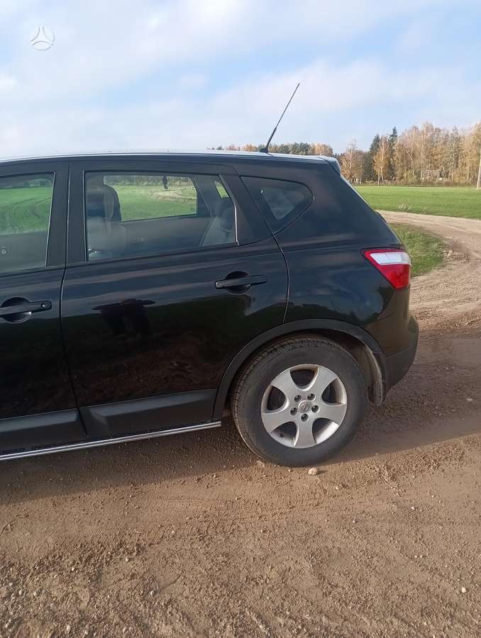 Nissan Qashqai 2011 — photo 6