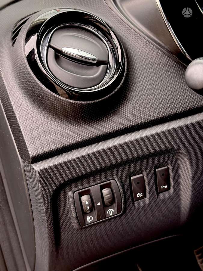 Renault Captur 2014 — фото 14