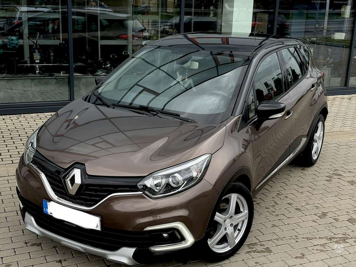 Renault Captur 2014 — салон