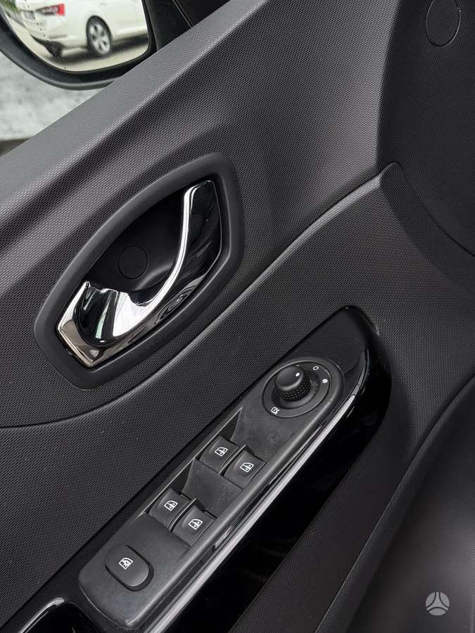 Renault Captur 2014 — фото 9