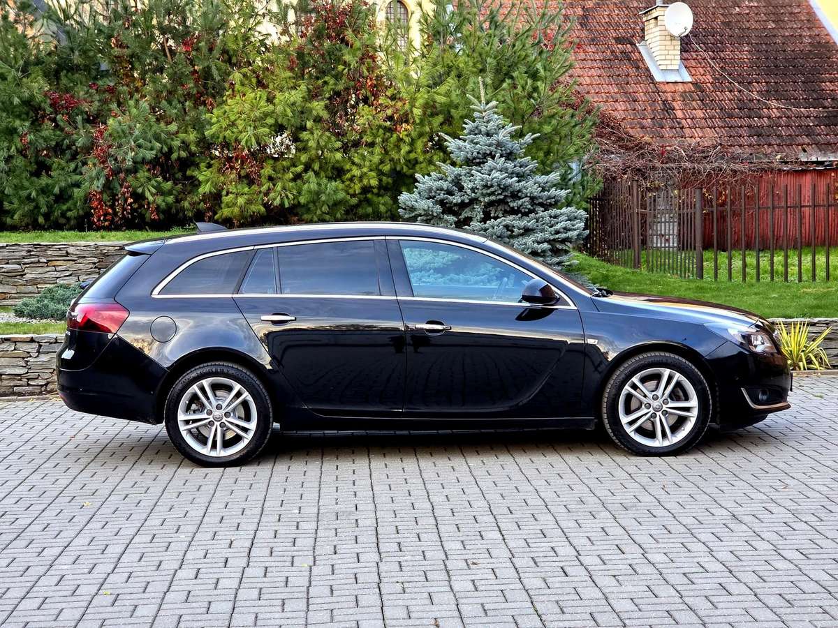 Opel Insignia 2015 — photo 11