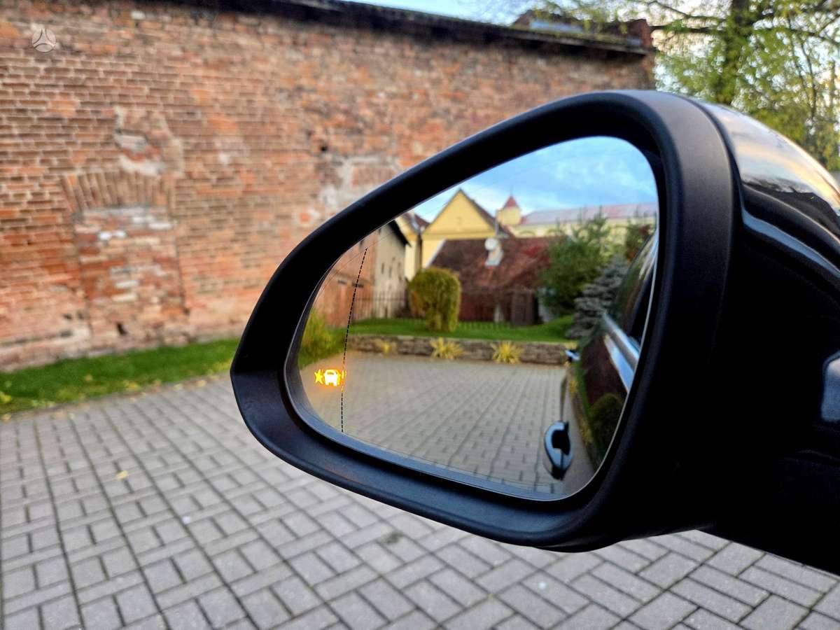 Opel Insignia 2015 — photo 14