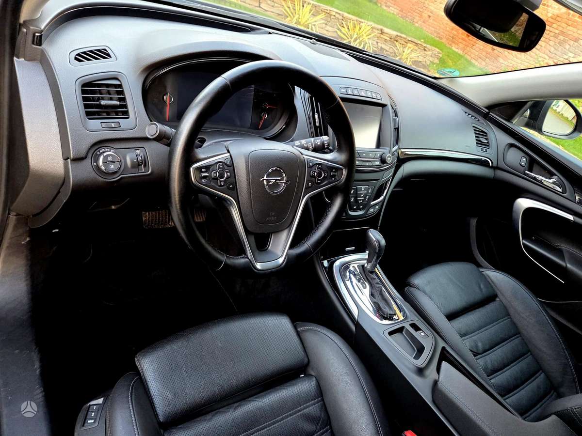 Opel Insignia 2015 — photo 23