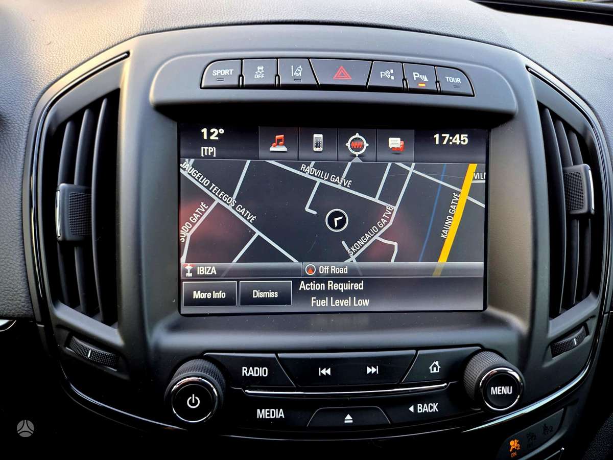 Opel Insignia 2015 — photo 26
