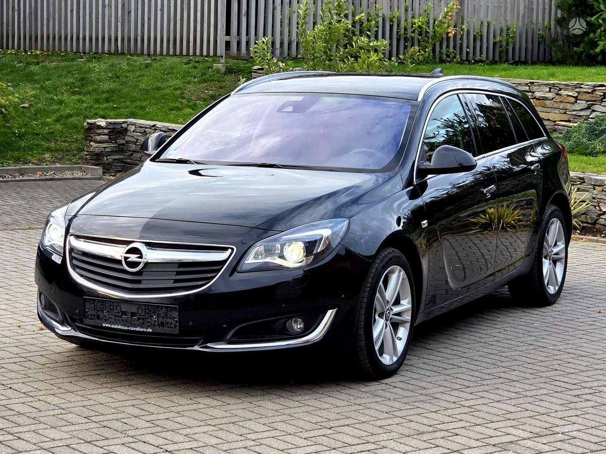 Opel Insignia 2015 — interior