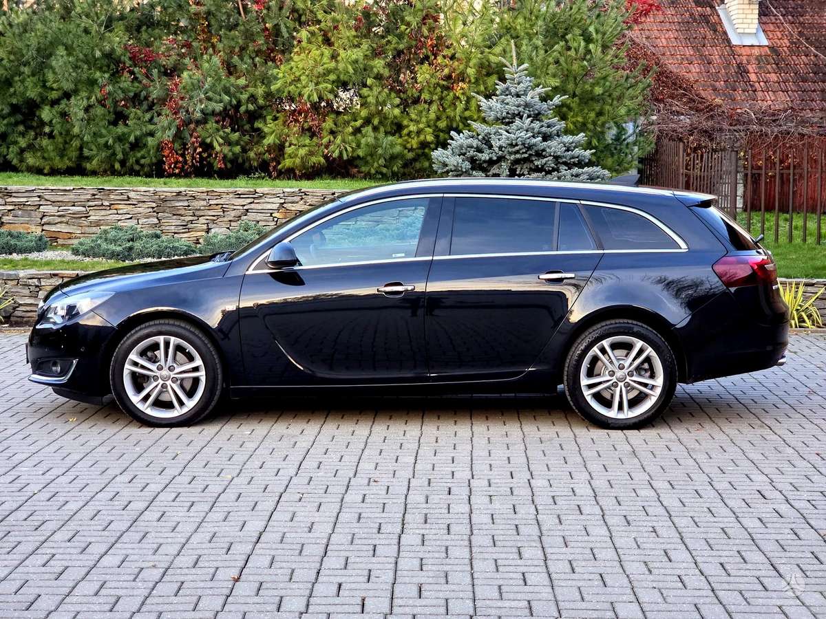 Opel Insignia 2015 — engine 1956 cm³, 170 HP (125kW)