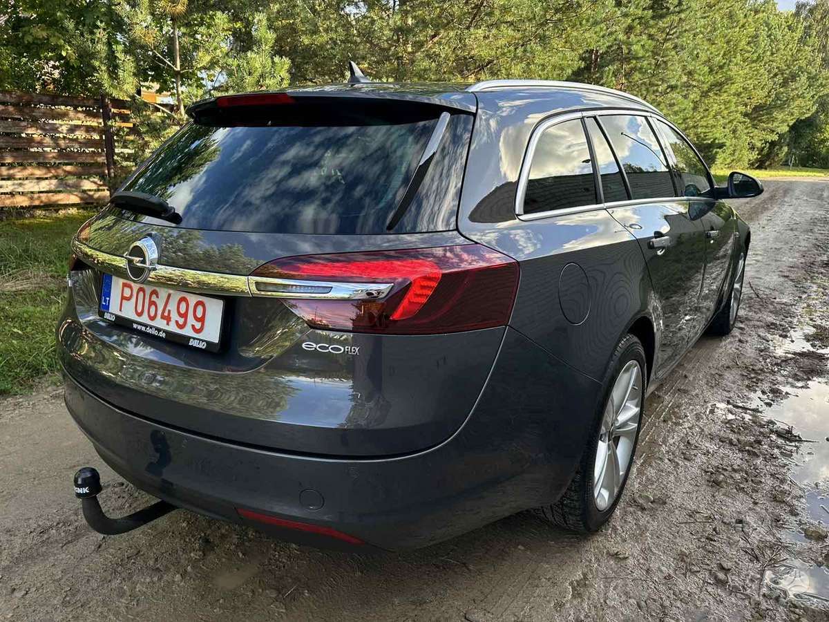 Opel Insignia 2014 — photo 11
