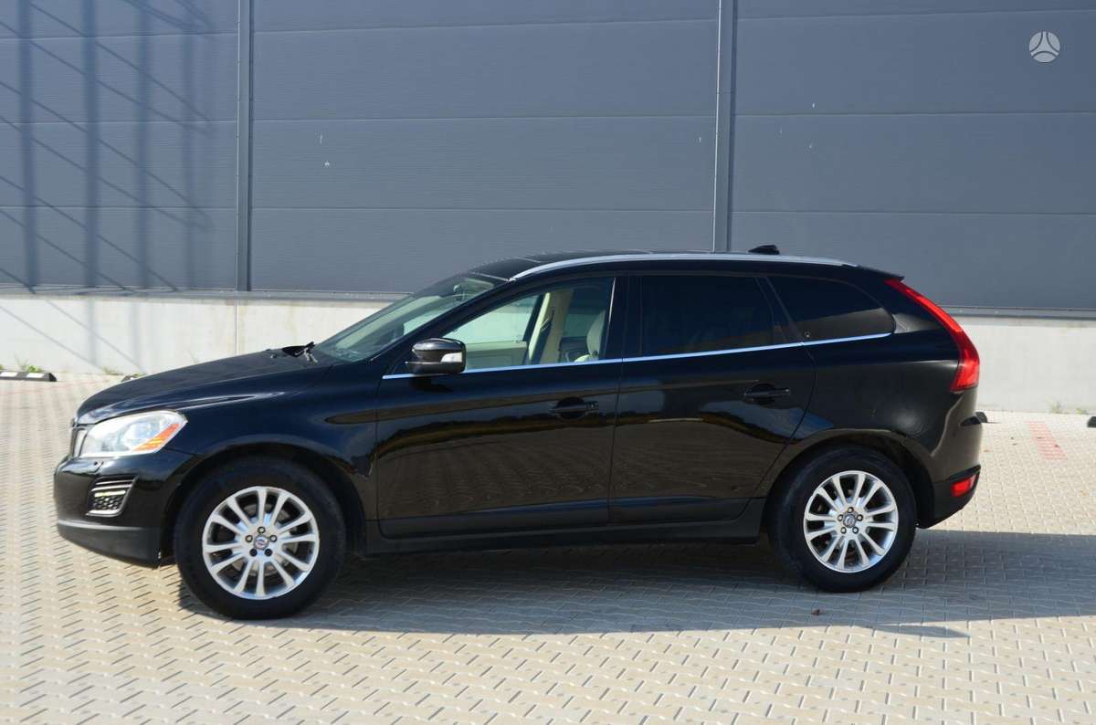 Volvo XC60 2010 — photo 23