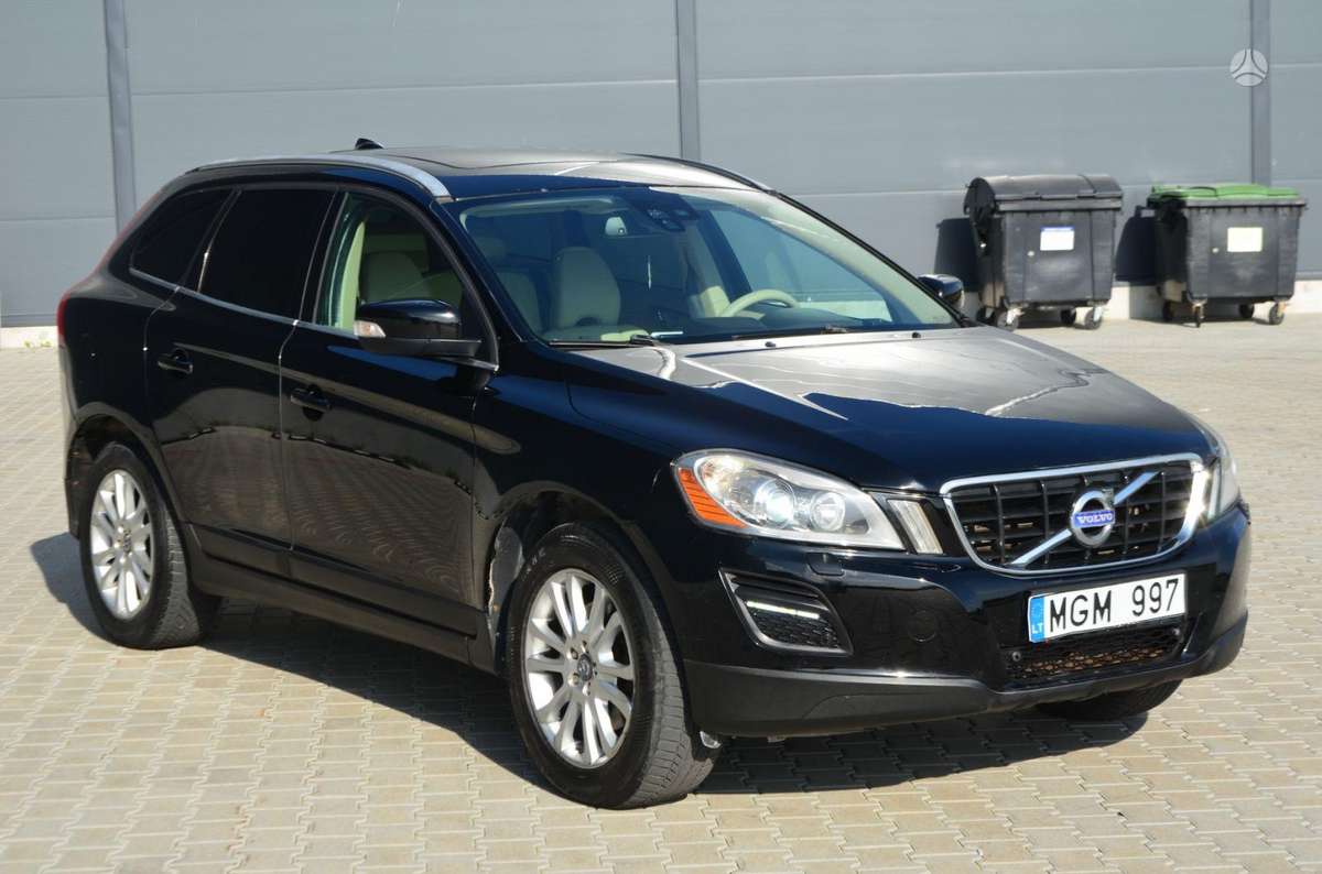Volvo XC60 2010 — photo 6