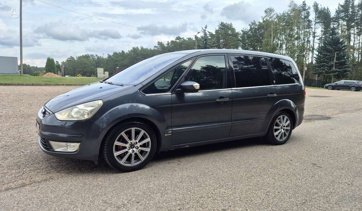 Ford Galaxy 2008 — interior