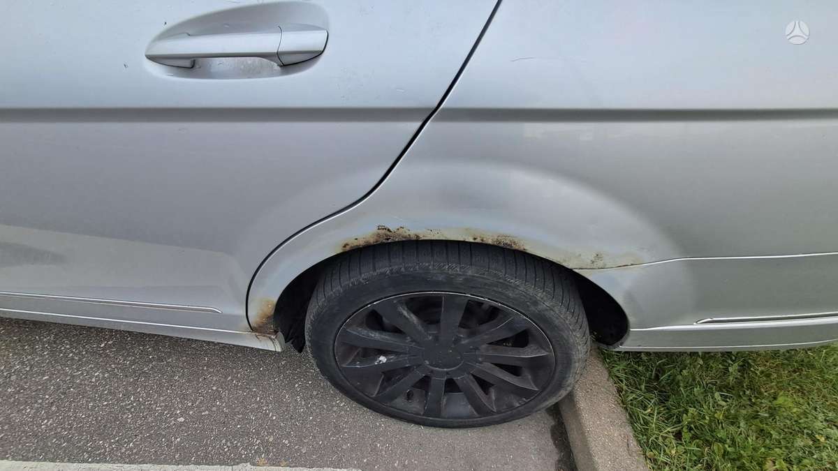 Mercedes-Benz C220 2008 — photo 14