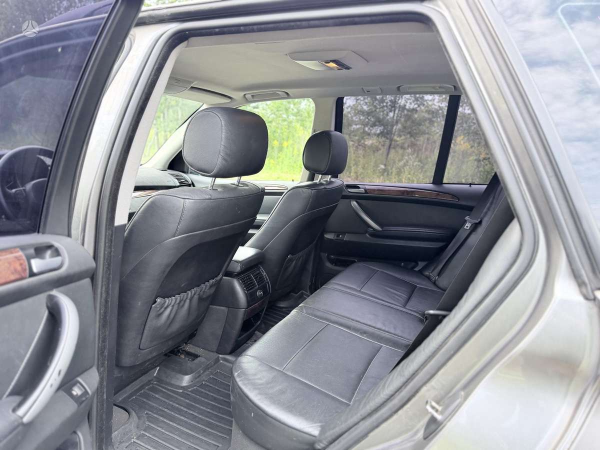 BMW X5 2005 — photo 16