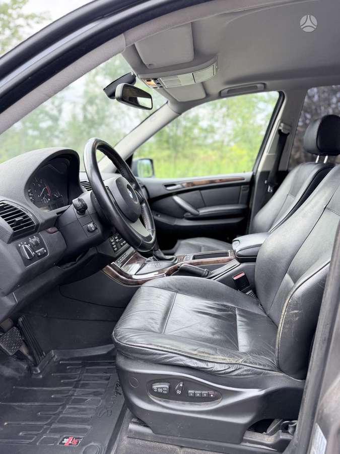 BMW X5 2005 — photo 17