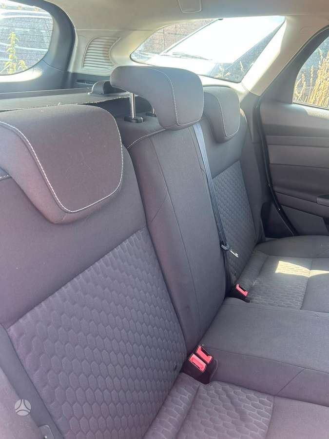 Ford Focus 2013 — photo 13