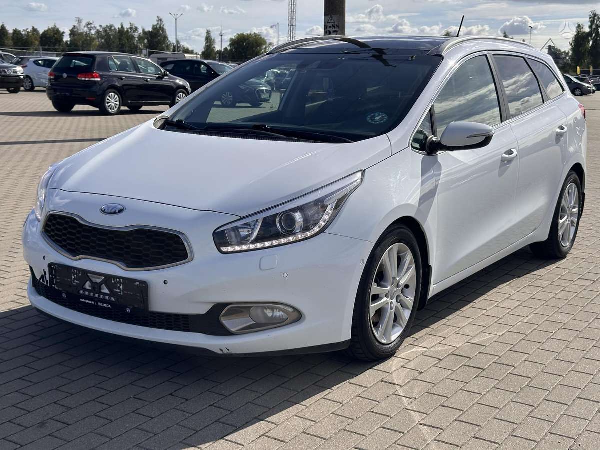Kia Ceed, 2013