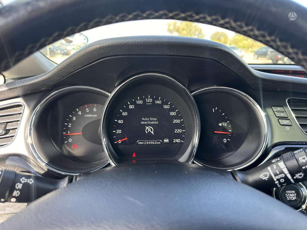 Kia Ceed 2013 — photo 15