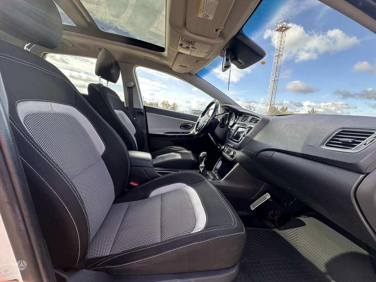 Kia Ceed 2013 — photo 24