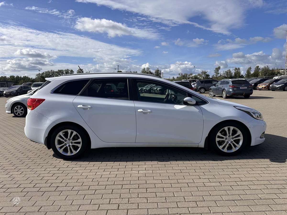 Kia Ceed 2013 — engine 1582 cm³, 116 HP (85kW)